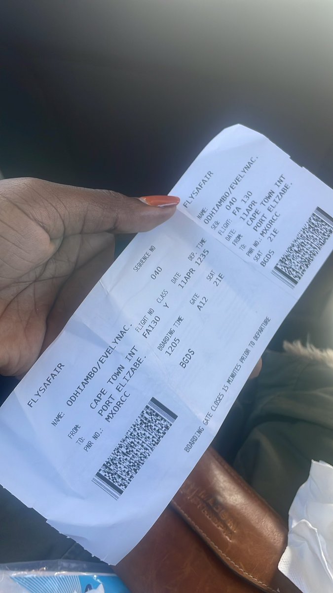 I am a Kenyan, currently studying in SA. Today I used @FlySafair from Cape Town to Port Elizabeth. I have lost 20 USD, 5 euro, 880 rands at @FlySafair stolen from my checked in bag. I called the airline and the lady who received said. “It’s not our fault ma’am.”