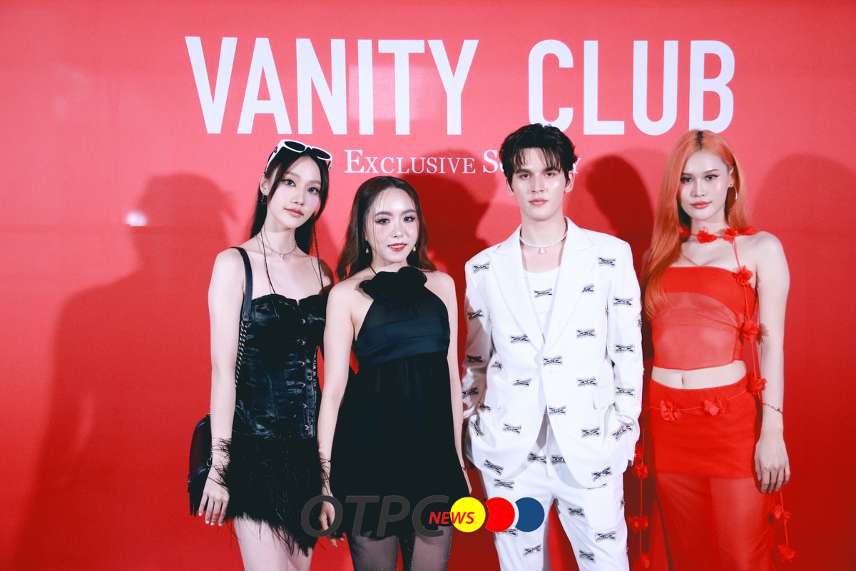 'อะตอม-เมอซิเดส-ซีน' ร่วมงานแฟชั่นโชว์จากแบรนด์ VANITY CLUB XS ในงาน Vanity Club Mad Summer 2024 #atomapcy #mmersedes #Scenehosohappy #VanityClubXS #SiamCenter #VanityClubMadSummer2024