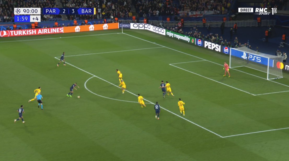 Si tu critiques ce choix on te dira qu’il a eu raison de prendre ses responsabilités.
Il se dit que s’il marque, les idolâtres et les médias diront que c’est le seul héros de la soirée.
Il suffit de lire les journaux avant le match…
Le football se respecte, le jeu EXIGE un