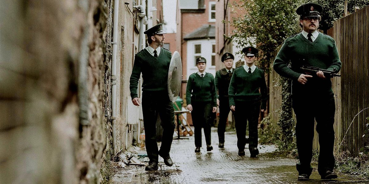 REVIEW – Stuck in the Middle with You – uncovering the deep trauma carried around in the back of an RUC landrover (@UmbrellaDrama until Saturday 20 April) alaninbelfast.blogspot.com/2024/04/stuck-…