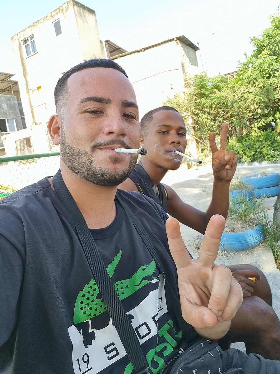 DnCria362's tweet photo. Bom dia Rio 🎈🎈🙂 https://t.co/q8RhvYCQZb