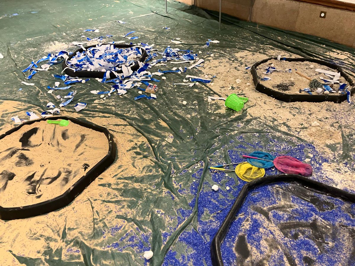 And the aftermath of our #earlyyears Mini Makers activities @The_Herbert. A thing of absolute, creative beauty 🤩🤩🤩 #letthemplay @kidsinmuseums