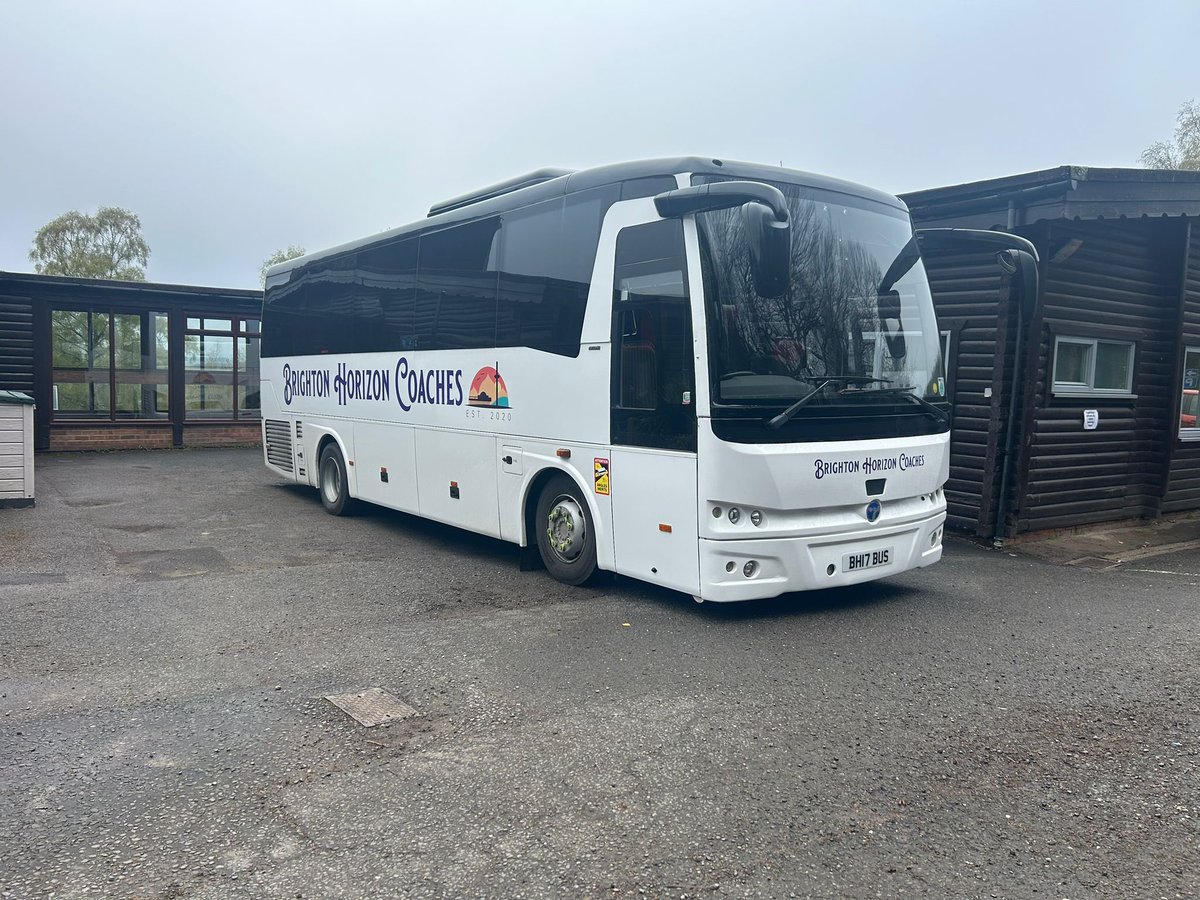 Enjoying the day at @HindleapWarren with our Temsa here with a community group #brightonhorizoncoaches #bus #coach #hindleap #sussex #coachtrip