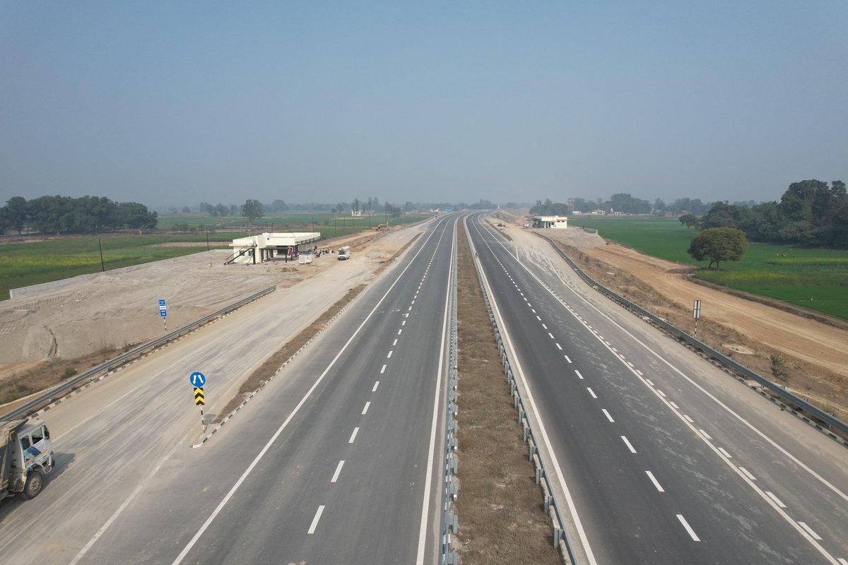 Gorakhpur Link Expressway will be the first big project to be inaugurated in UP post LS elections! Only 4% work remains to be completed, with 337 out of 341 structures done & 98% DBM layering done in main carriageway, looks like this will be ready by June end. PC ~…