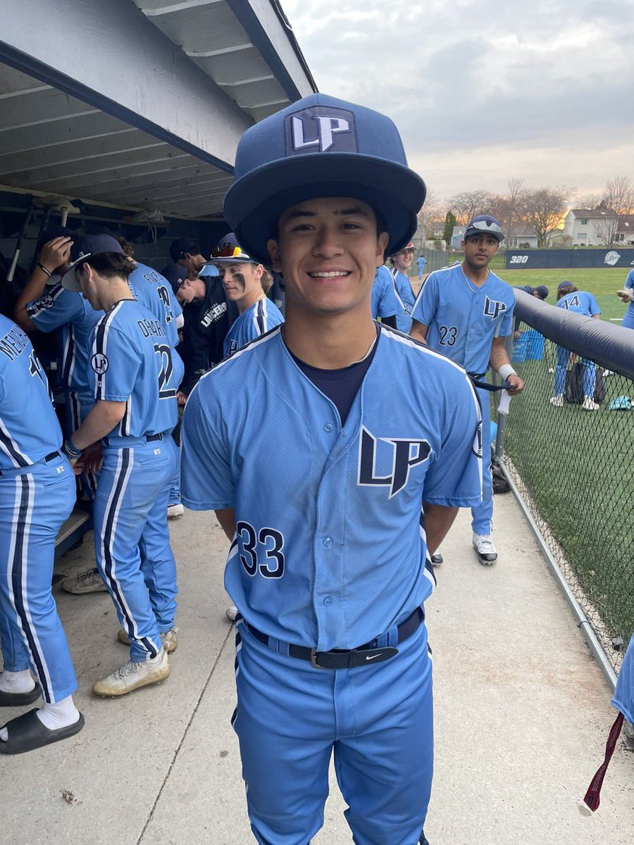 Aaron Airhart tweet media