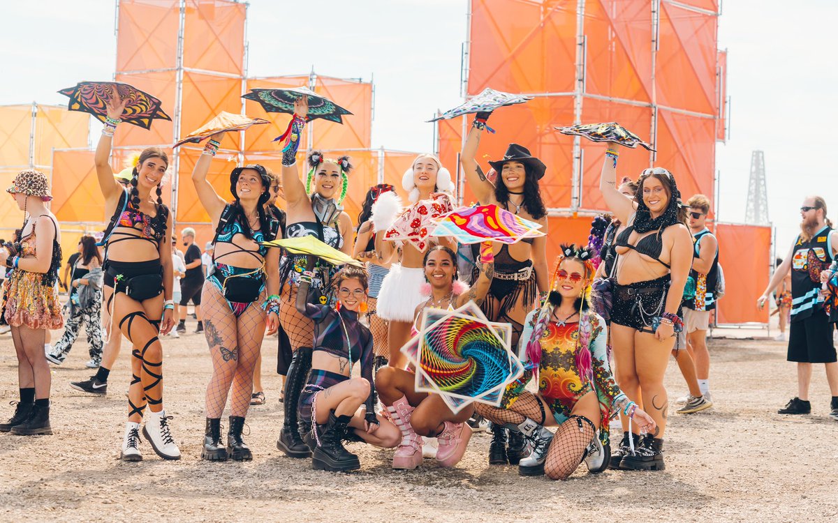 SpinFlowStar tweet media