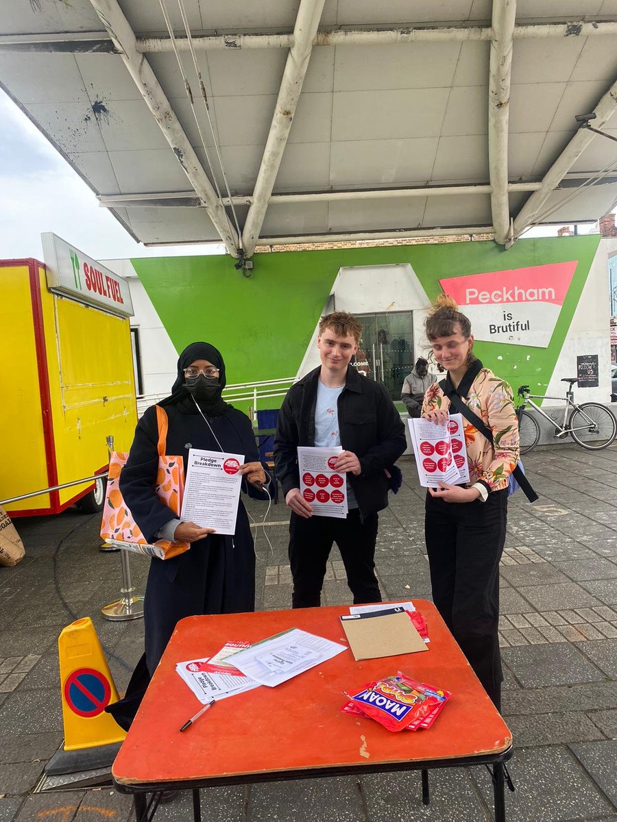 We've been out this week speaking to people across Southwark about our new campaign to #BanTheBids in the borough. Bidding wars for rental properties have a huge impact on people in our communities, so we're taking action to stop them 💪 Stay tuned for more on this soon 👀