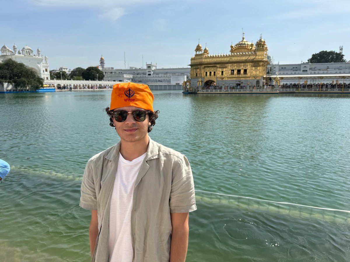 L6 student, Ajeet, travelled to India during the Easter holidays to visit family. Whilst there, he attended a self-organised medical placement at Guru Hargobind Hospital Charitable Trust. This involved shadowing surgeons during live operations. 🩺 #WeAreWGS #WGSCareers