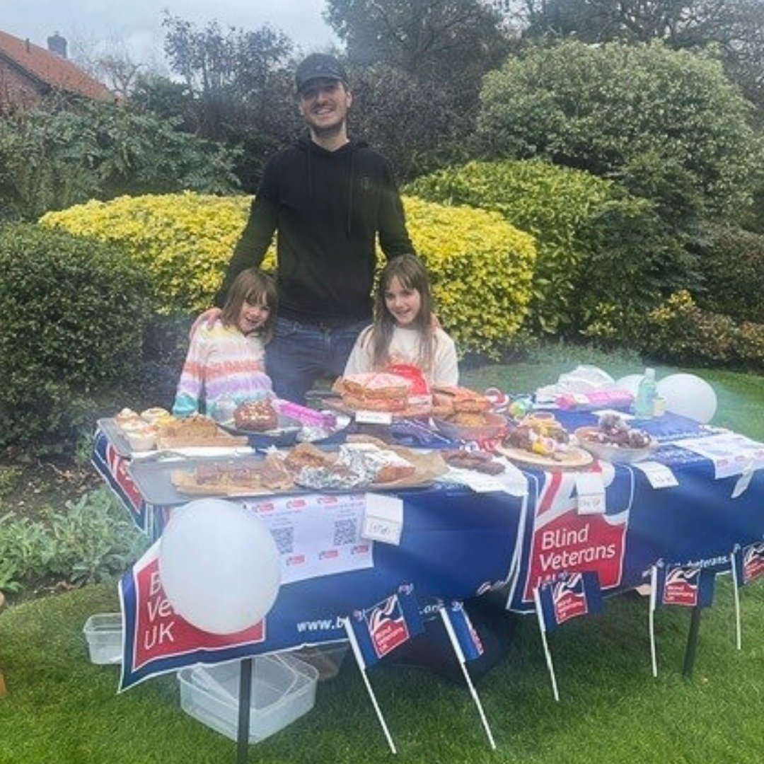 You're never too young to get involved in fundraising! Poppy and Mollie, aged 6 and 9, raised almost £400 with a bake sale in support of their Dad who is running the #LondonMarathon to raise vital funds for our charity. Read more: ow.ly/KylG50R98kN