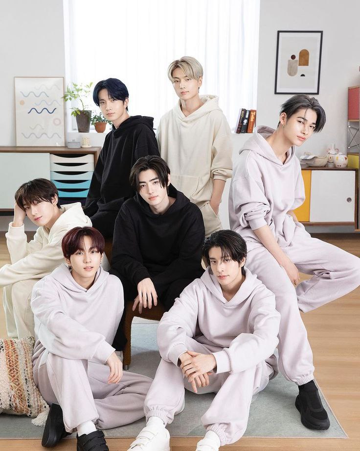 -star gaisss aku lagi tertarik bgt sama enhypen, kasih funfact tentang member" nya dong