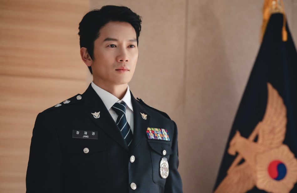 why he gotta be so FINE