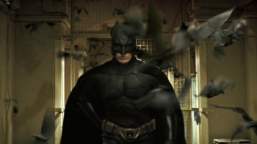 TheCinesthetic's tweet photo. Batman Begins (2005) dir. Christopher Nolan https://t.co/4VP4UKq5t3