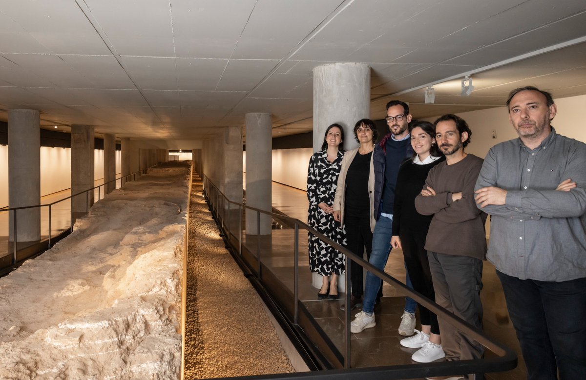 🗯️ Presentem la renovada sala Pinazo!

Hui a l’#IVAM hem presentat la intervenció integral de la #salaPinazo que obrirà les seues portes el 25 d'abril amb una nova exposició.