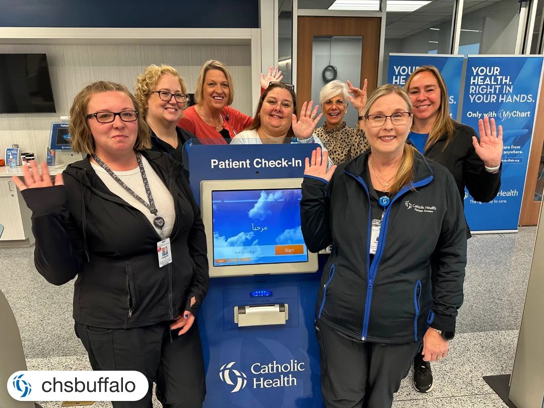 Some of the amazing team from @CHSBuffalo who opened the new, state of the art, Lockport Memorial Hospital in October last year. Meet the team in Toronto 👉hubs.ly/Q02rP61w0 #HealthcareJobFairToronto #LockportMemorialHospital