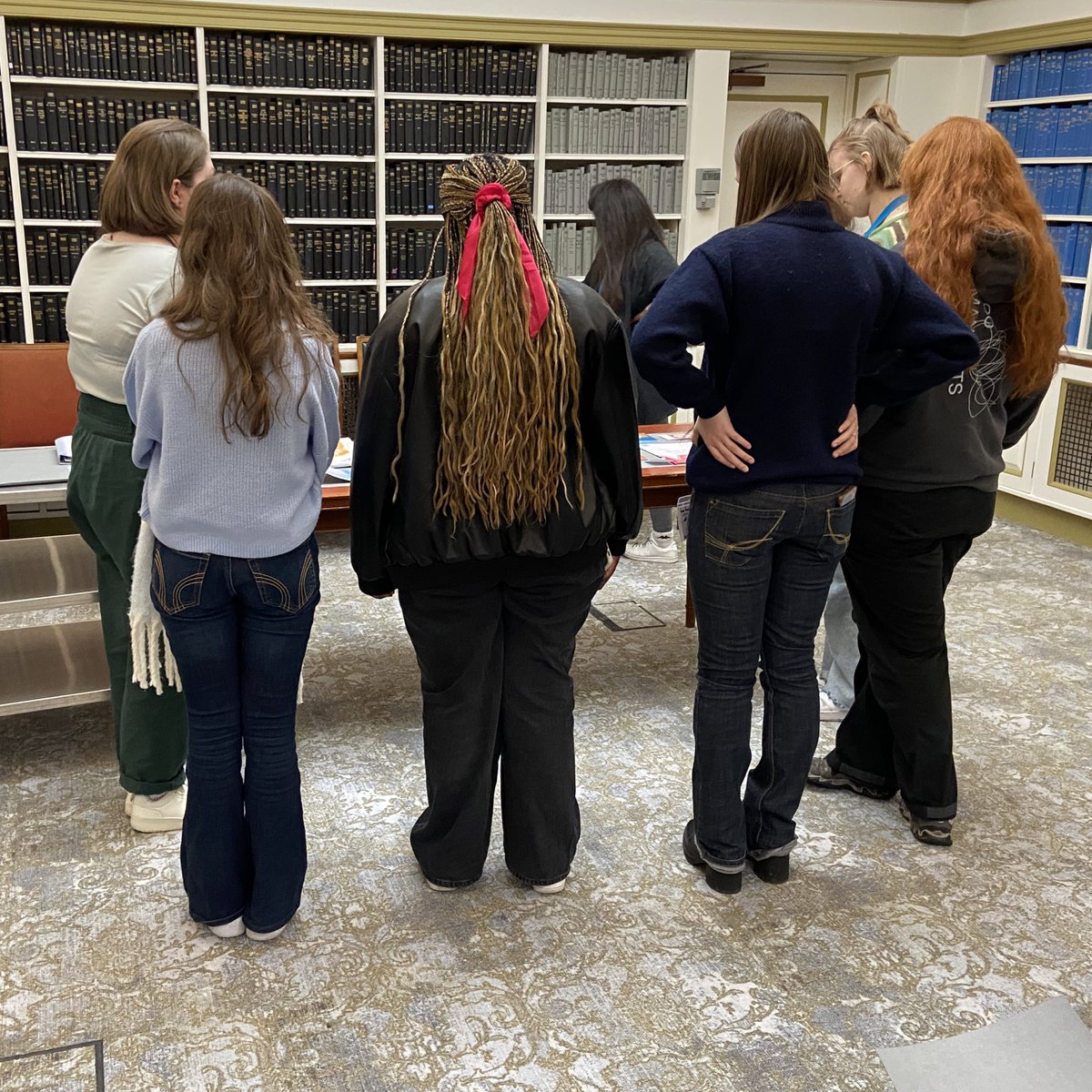 🔎 Ahead of our 25th anniversary later this year, our planning group met in Edinburgh last weekend 📚 MSYPs toured @VisitScotParl and then visited @NatLibScot to look through some of the SYP memorabilia 👀 More on #SYPat25 coming soon!