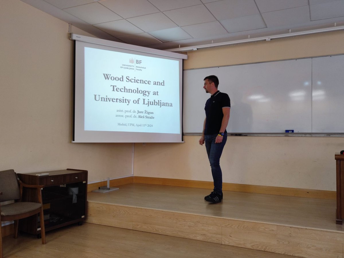 Doctorado IFA UPM tweet media