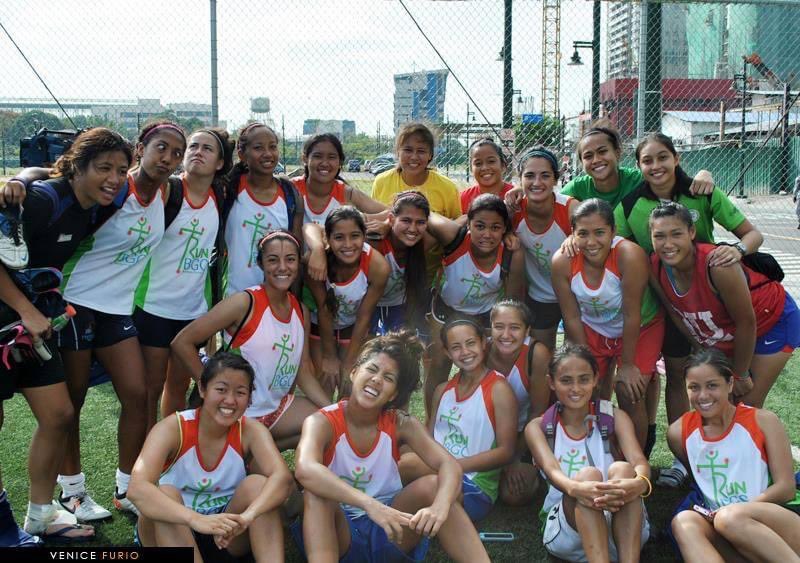 Beautiful shots, Meg! Here’s a throwback of the PWNT OGs in 2013, same pitch, no buildings surrounding it yet. Spot HS @camillewilson95 😄