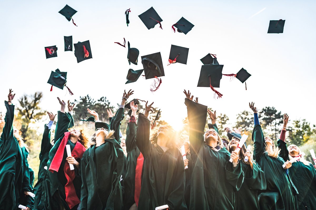 Degrees Earned Fall Again, Certificates Rise Fewer people are earning degrees for the second year in a row, but certificates are having a moment, according to a new report. #HigherEd bit.ly/43W7KsD