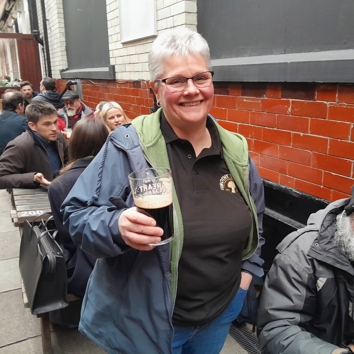 Time for Taylor's on the Green to get a chance to try 1715 Stout, it's available now, for a limited time. ✨ We had a wonderful time at the launch night over at @WhitelocksLeeds last week. 🍻