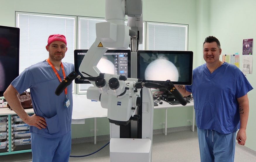 Patients undergoing microsurgery at the Trust will benefit from a new piece of state-of-the-art technology. Our Plastic Surgery Unit is one of only three plastic departments in the country with access to the highly advanced microscope. Read the full story: bit.ly/3xHAby4