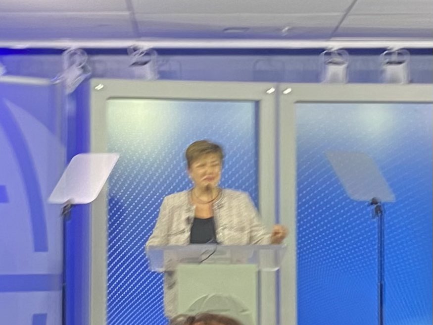 Previewing next week’s @IMFNews - @WorldBank Spring Meetings, #IMF Managing Director @KGeorgieva says at @AtlanticCouncil that world is headed to either a tepid, transformational, or turbulent 20s. Without course correction, tepid 20s is most likely scenario. @ACGeoEcon