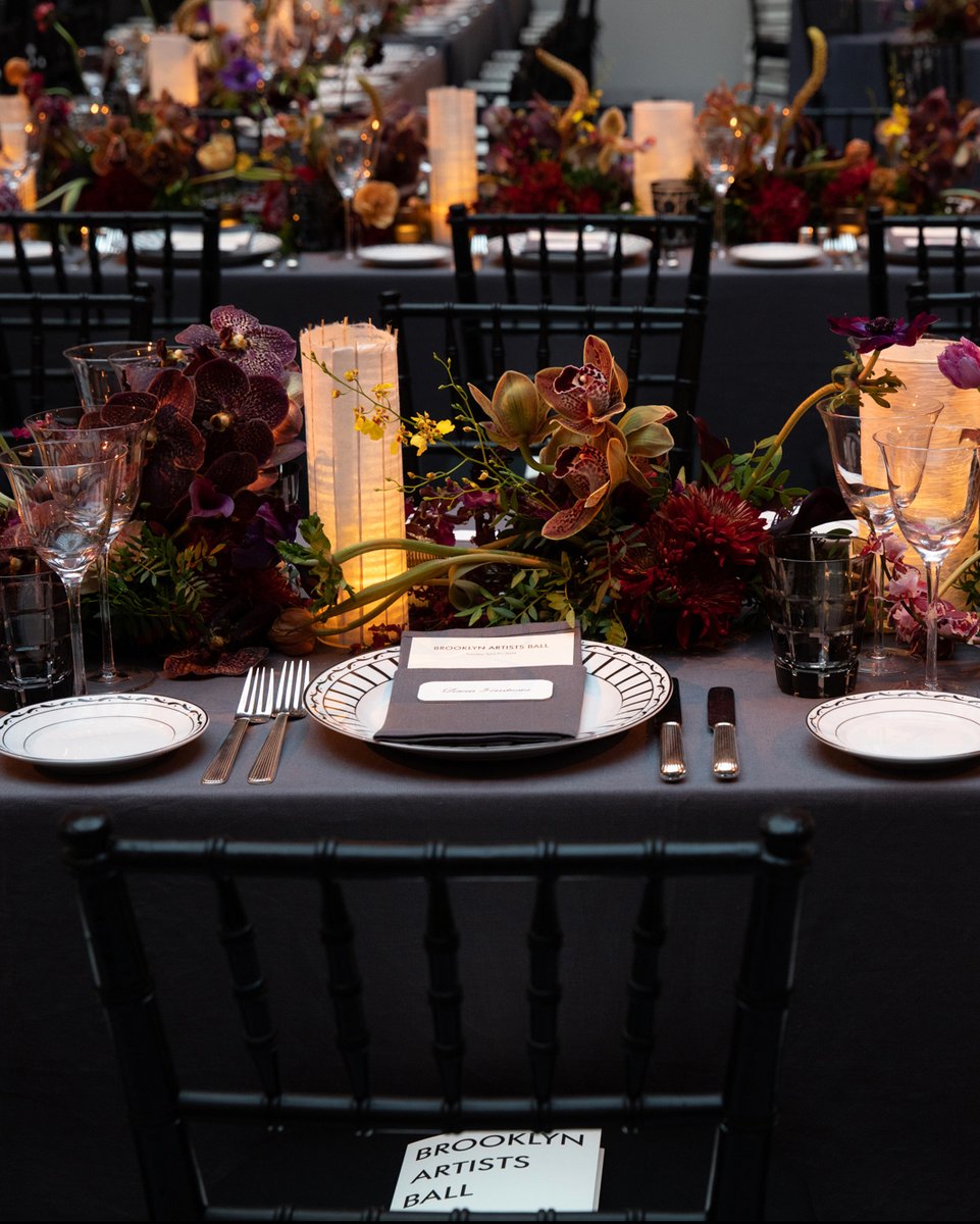 Tasteful dining.
The @BrooklynMuseum transformed into an enchanting dining haven for the #DiorxBrooklynMuseum Artists Ball, with the Monsieur Dior collection from #DiorMaison. 
#DiorBAB2024