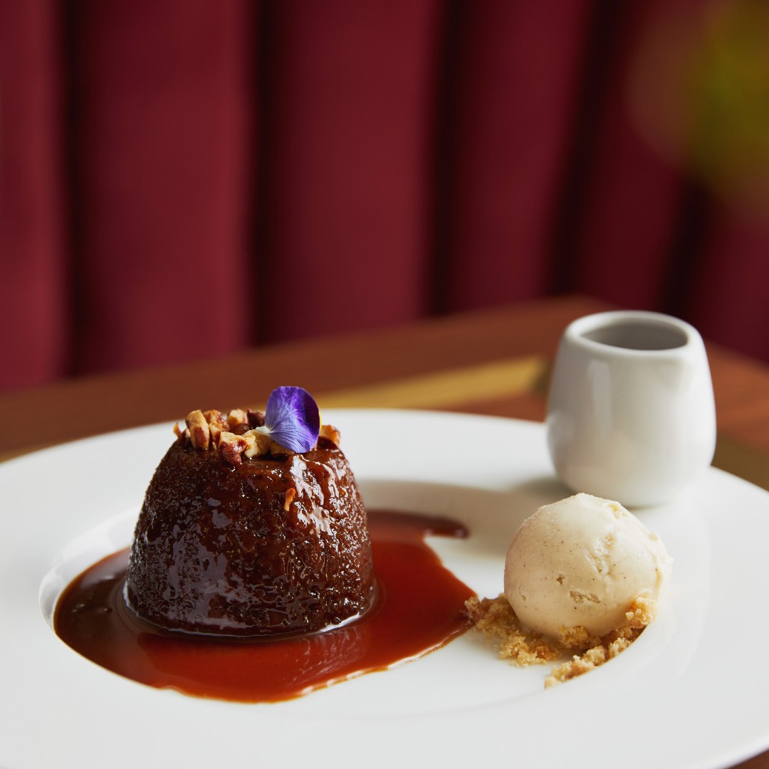 A flavour explosion like no other at The Henry Lounge, where our Sticky Toffee Pudding promises a symphony of flavours that will leave you craving for more 🍮 #TheKClub #TimeToPlay #ThePreferredLife