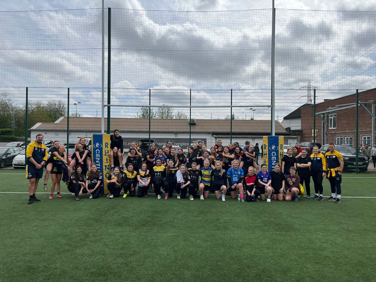 Over 50 players attended our final 13 and 14s Girls Development Day 🏉 Brilliant to see so many players involved and we were delighted to be supported by former @leedsrhinos Women’s player and current @nthqldcowboys player @frangoldthorp1🤩