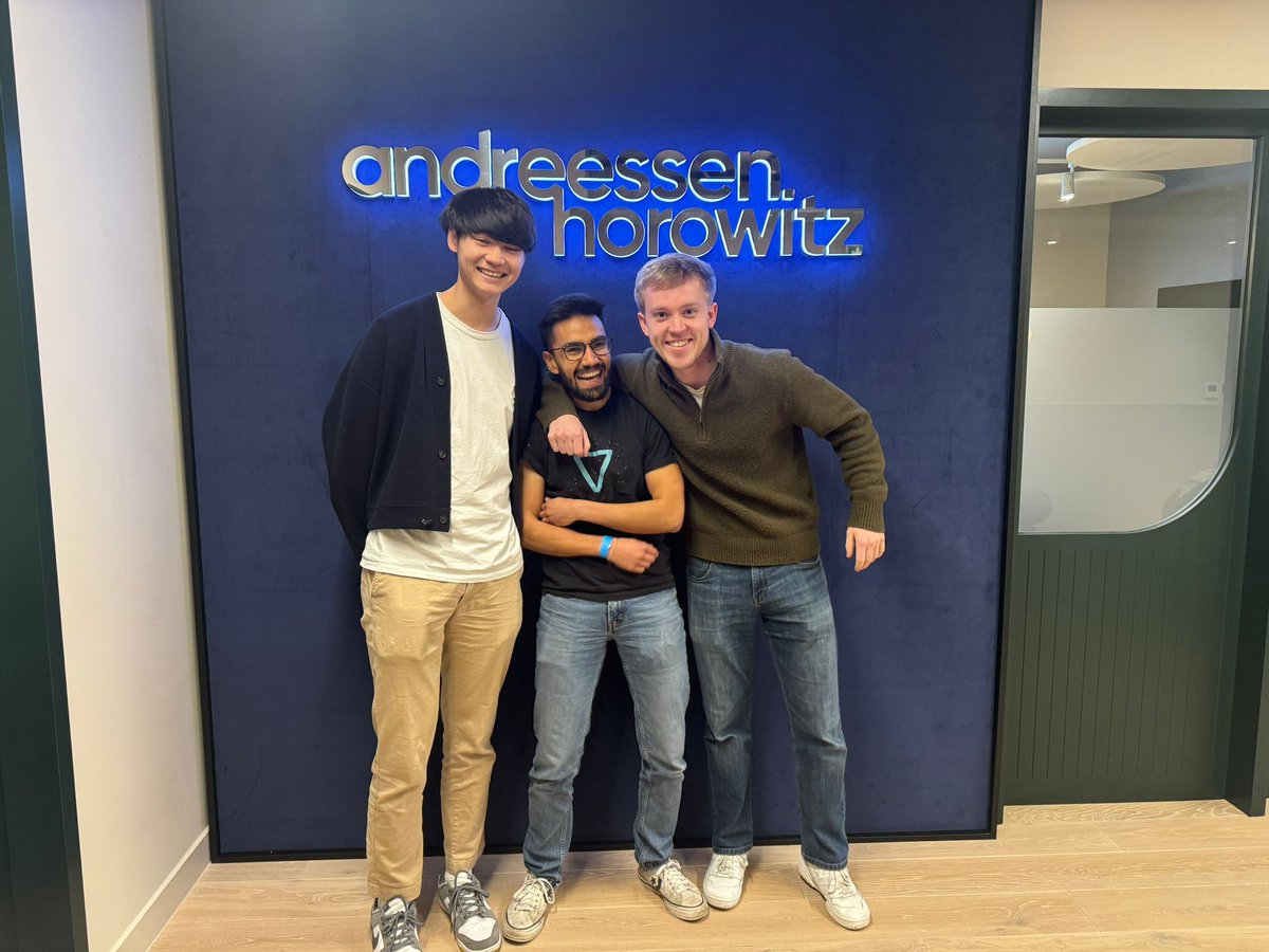 ValyuOfficial's tweet image. 🚀Valyu is participating in the Spring 2024 cohort of @a16zcrypto’s CSX! We’re super excited to connect with other brilliant founders across the world, collaborating and learning from a16z’s mentors to help build a product that you all love....and advance our mission. #WeBuild 🛠️