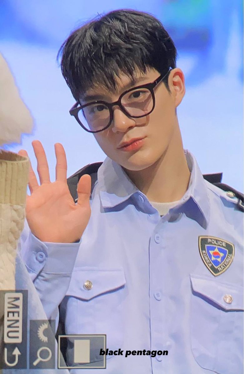 nct_menfess's tweet photo. nct! AAAAAA LARI ADA PAK POLISIIII APA??? JENO??? PAK POLISI KEJAR SAYAAAAAA SAYA BERSALAH PAKKKKKK SAYA BERSALAHHHHH PALING BERSALAHHH TANGKAP SAYA PAKKKKK https://t.co/WM7aDPa3C2