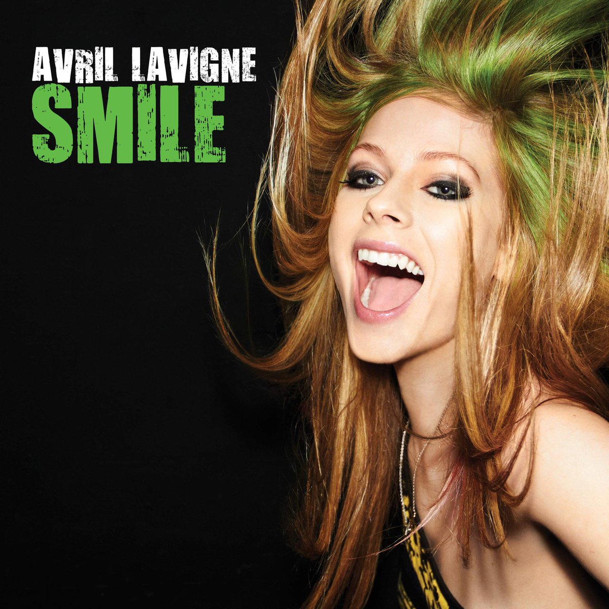 This song got me 𝙨𝙢𝙞𝙡𝙞𝙣𝙜 for 13 years already 💫 @AvrilLavigne released 'Smile' as the second single from the 'Goodbye Lullaby' album #OnThisDay in 2011