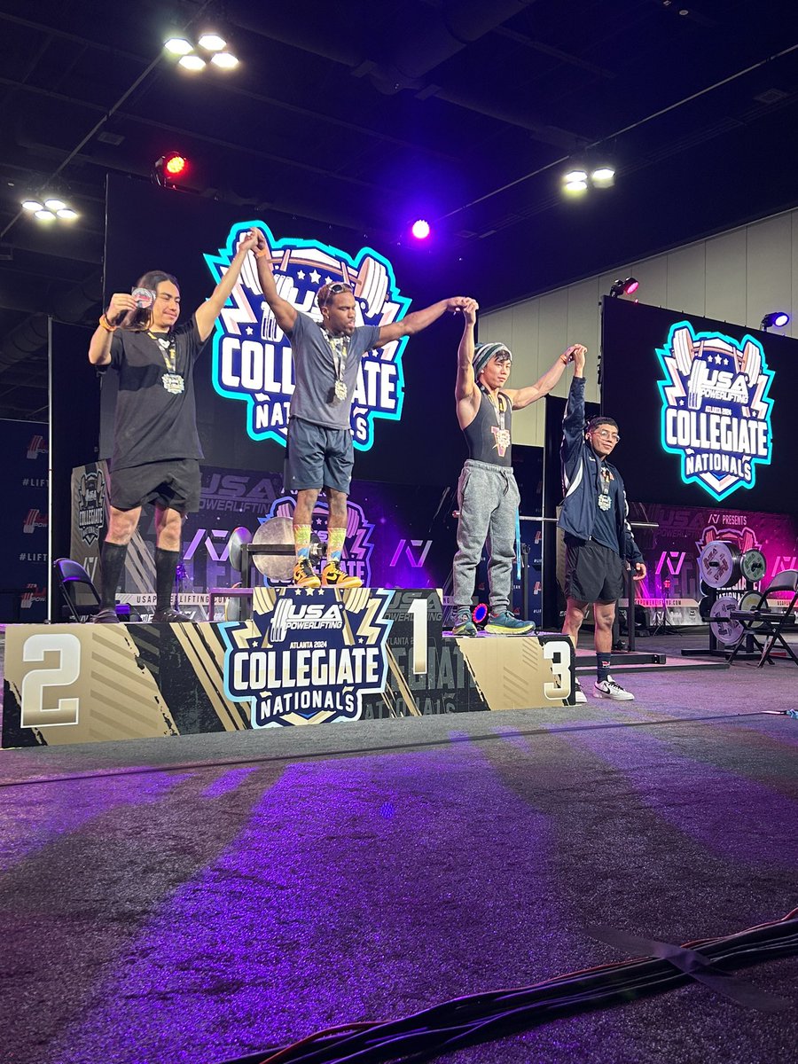 Session One is done…and we are bringing home a Collegiate All American! Congratulations Corey!💪💜🧡
#ValleyWillRoll