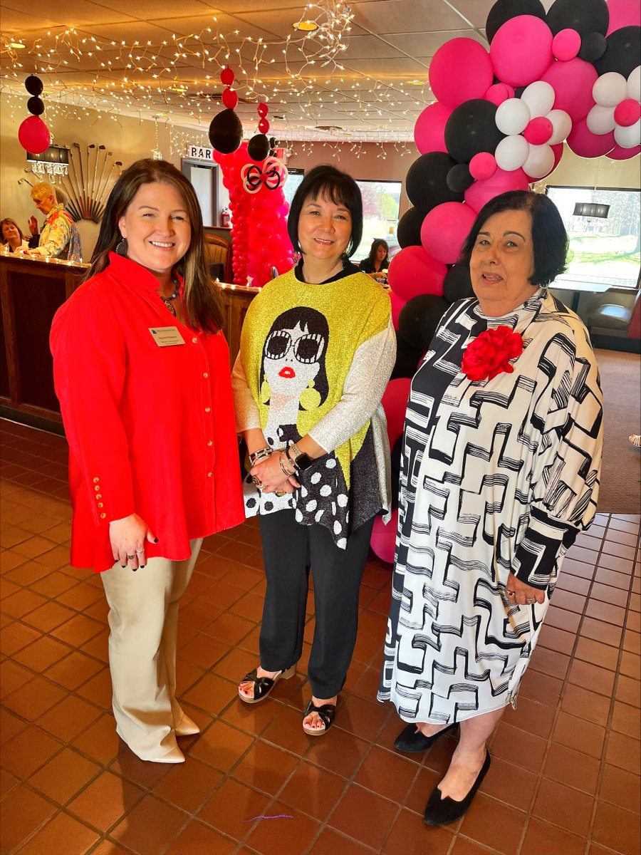 FoundationMSU's tweet image. Today was the spring Friends of the Garnett Library Fashion Show. This event showcases the season’s latest styles and accessories while raising funds for the Garnett Library on the @missouristatewp campus. #GoGrizzlies #MSUWP #GarnettLibrary