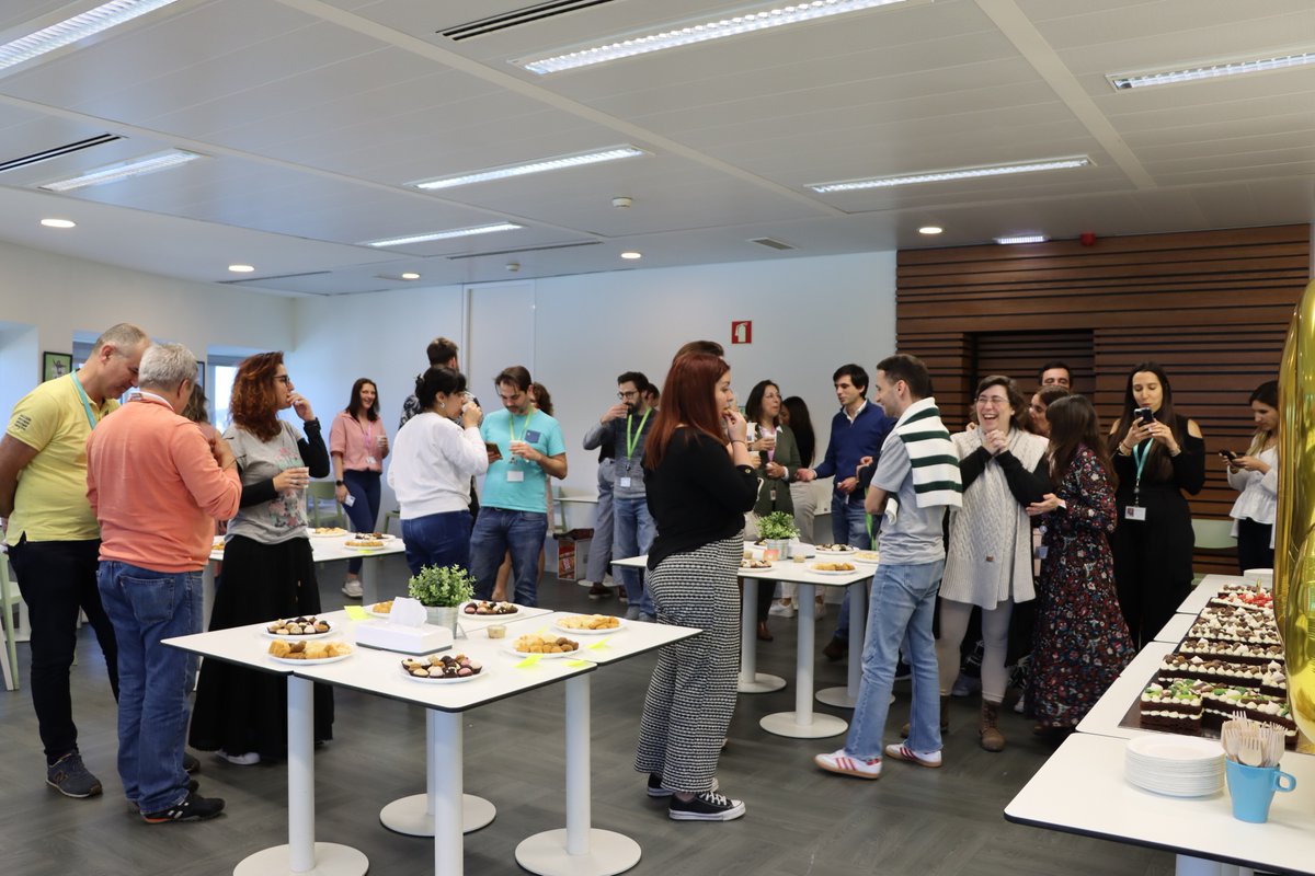 We had an AMAZING time yesterday in #Lisbon celebrating Unit4 Portugal's 18th birthday!🎉🎂🥳 Big shoutout to our fantastic teams - thank you for your dedication and everything you do to drive success every day.💚 #Unit4 #PeopleFirst #InsideUnit4 #BirthdayParty