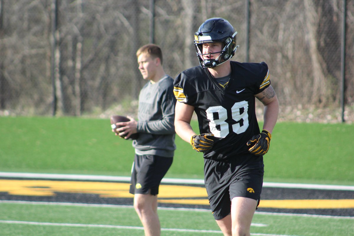 Some thoughts and takeaways from today's open practice availability. What we saw, heard and what we're looking forward to seeing at next week's open practice. Including a note on early enrollee, Gavin Hoffman. We may have a dude on our hands. Premium: iowa.forums.rivals.com/threads/footba…