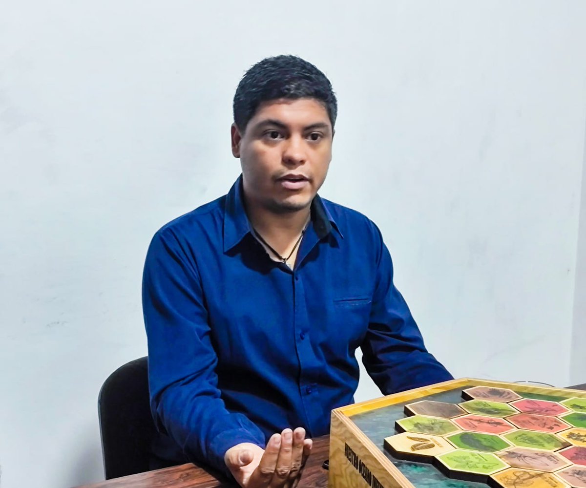 Viceagrourbana's tweet image. #Anzoátegui 🌱 || El #Minppau, @Ciara_minppau, @MinecOficia y la @upafvoficial_, sostuvieron una reunión en la sede del #Minec en la región, con el objetivo de afianzar estrategias en materia de Agricultura Urbana.

@NicolasMaduro

#RebeldíaAntiImperialista