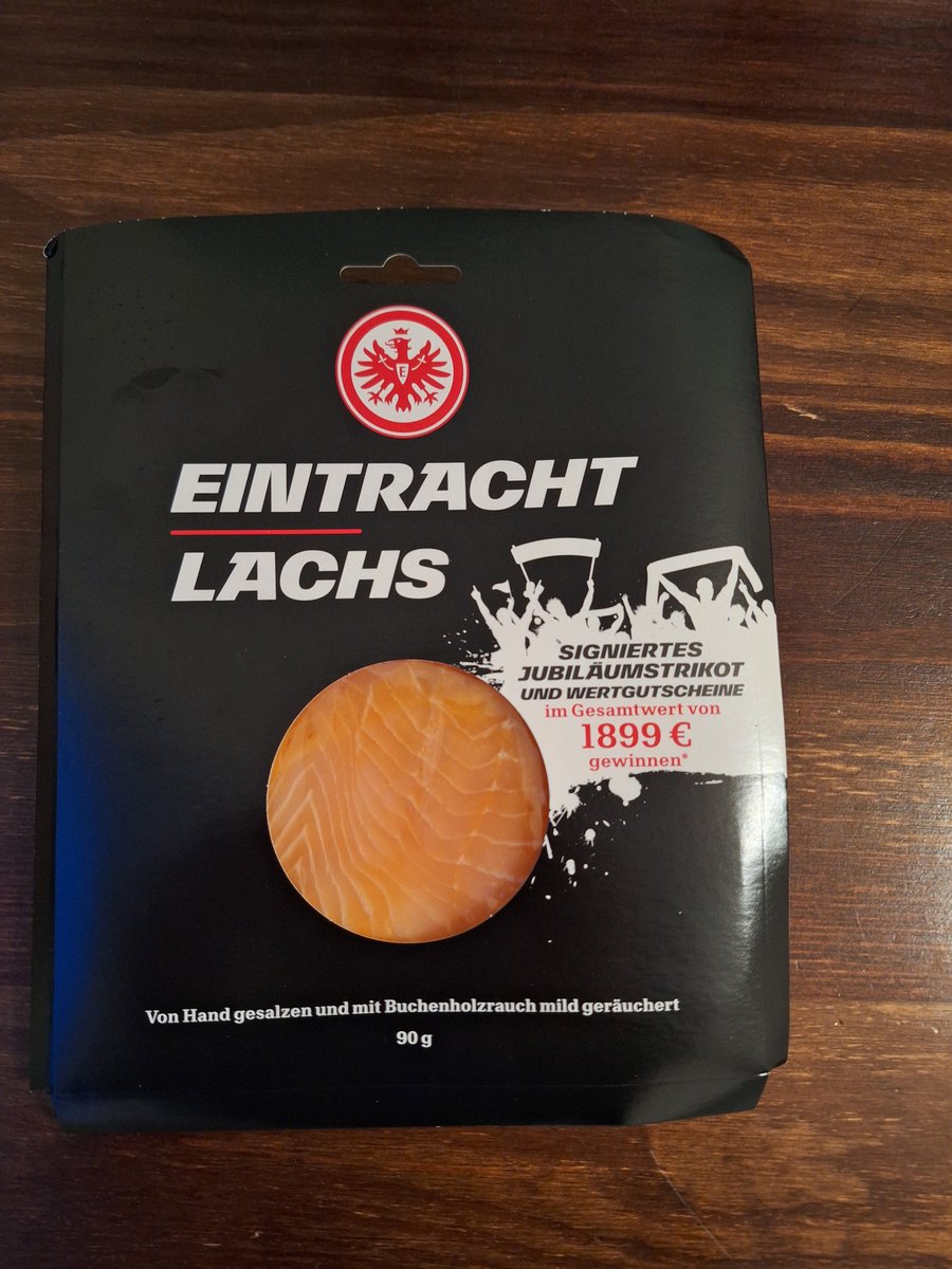 Ich kam nicht dran vorbei 🙈🙈😁 #SGE #EintrachtLachs