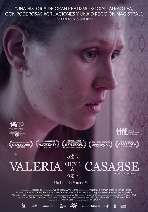 Dos hermanas ucranianas, Valeria y Christina, deciden casarse con hombres israelíes mediante matrimonios concertados por internet. #75Muestra @CinetecaMexico 🎬'Valeria viene a casarse' 📅Abril 11 en #CCU | Abril 12 en Cinematógrafo del Chopo filmoteca.unam.mx/exhibiciones/v…