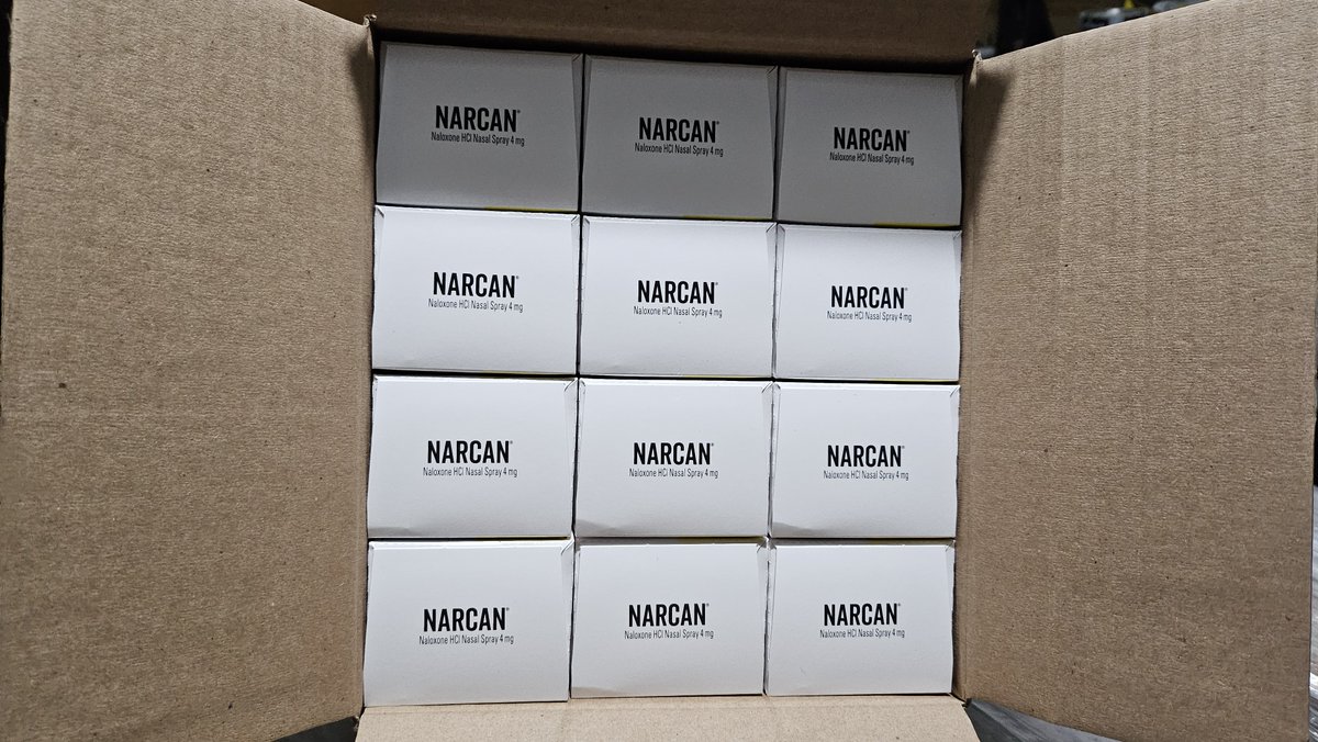 Narcan saves lives, which is a key part of Harm Reduction. Thanks to the @mnhealth and also to Red Door Clinic for each making an incredibly generous donation of Narcan to Avivo! With their combined donations we received more than 5,000 doses, which can save someone's life.