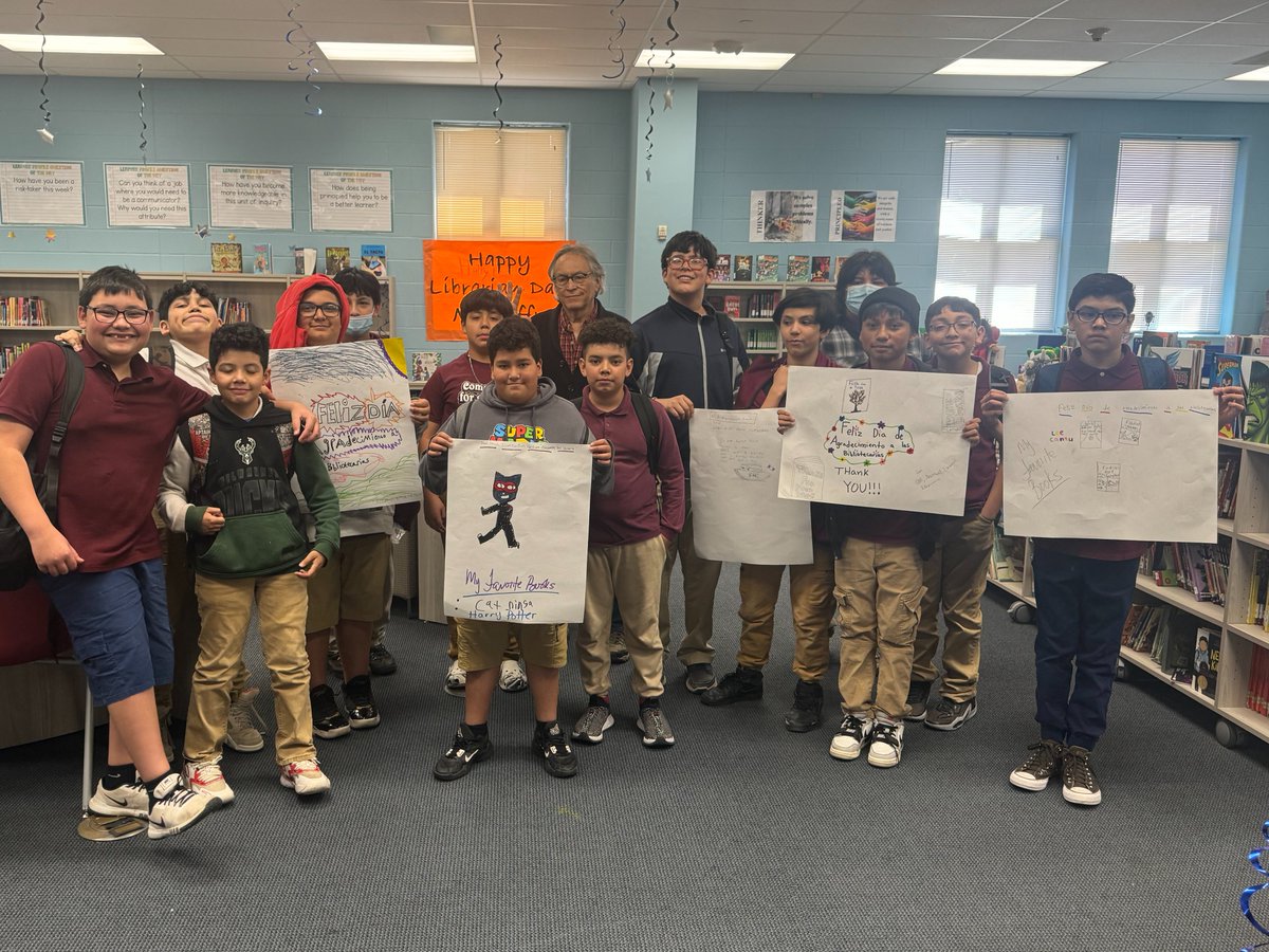 Roy Cisneros Library tweet media