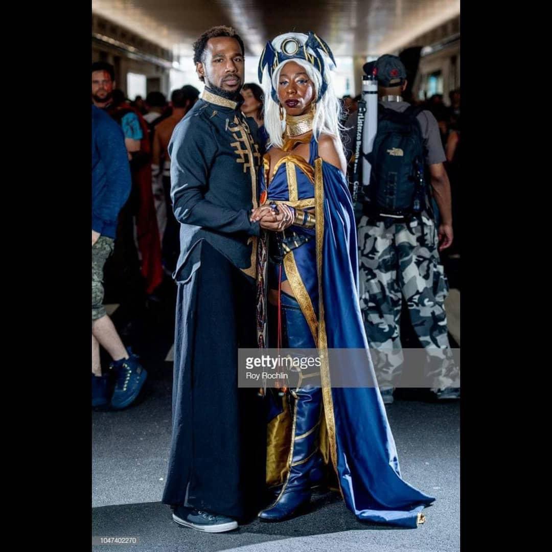 Story time my bestie and I Cosplayed Storm & T’Challa at nycc. We got a really good (Getty image) from. In the Article they called me Ramonda 🙃🙃🙃
@E1LovesTonyRay