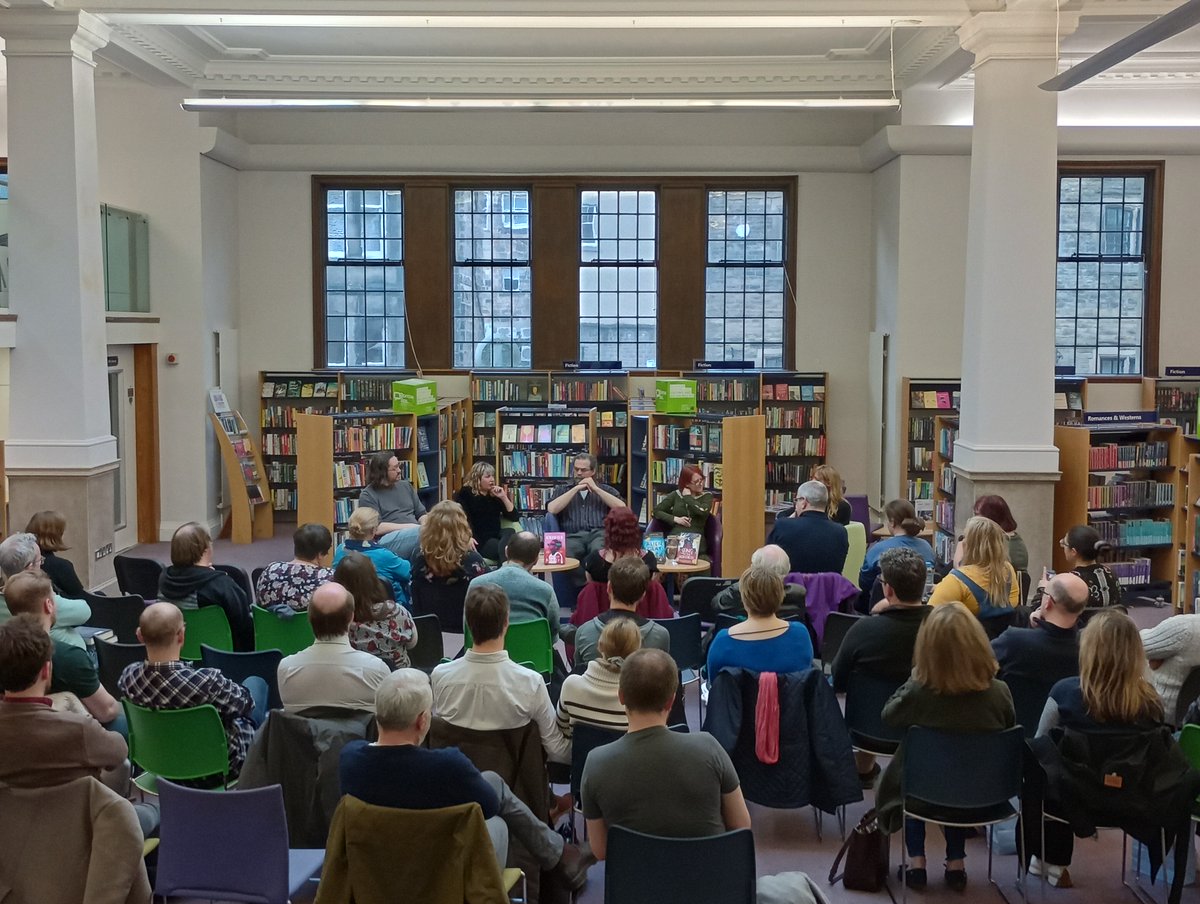 Enjoying an evening of sci-fi and fantasy chat at #Harrogate Library courtesy of @ImaginedThings What a fabulous panel of authors! @authorjla @laurenbeukes @silvanhistorian @aptshadow