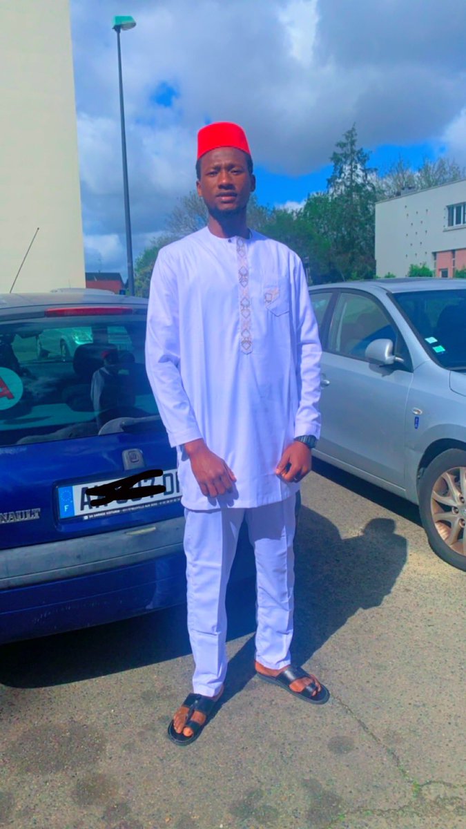 LeRoiDaouda's tweet photo. EID MUBARAK 🌙 https://t.co/fW7PCBVu2K