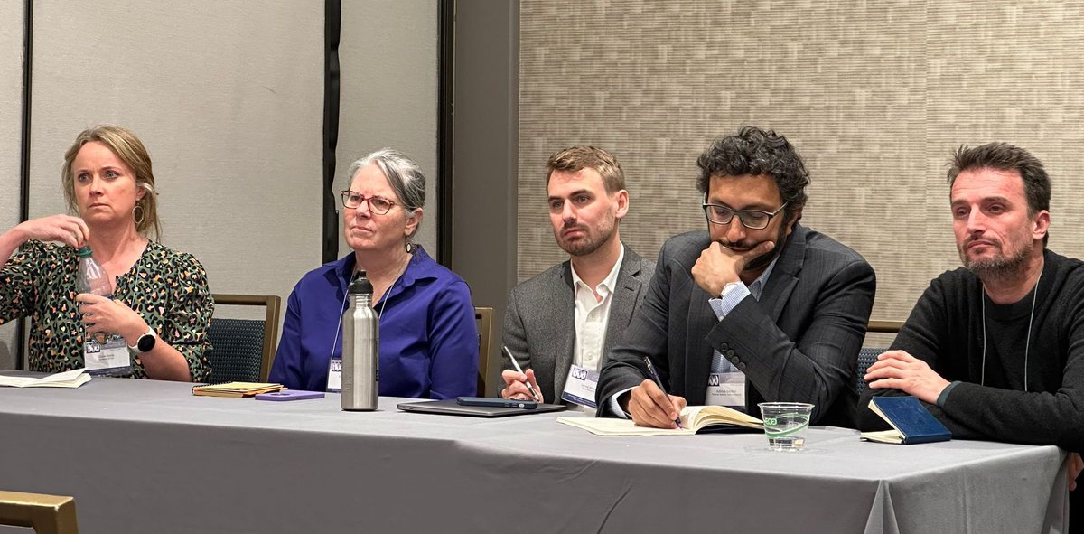 Last week at @isanet 2024, researchers presented their findings on ‘traumatic decarbonization’ as part of a @USIP and @WorldPeaceFdtn funded project. Read the project's background papers ➡️ sites.tufts.edu/wpf/carbon-com….