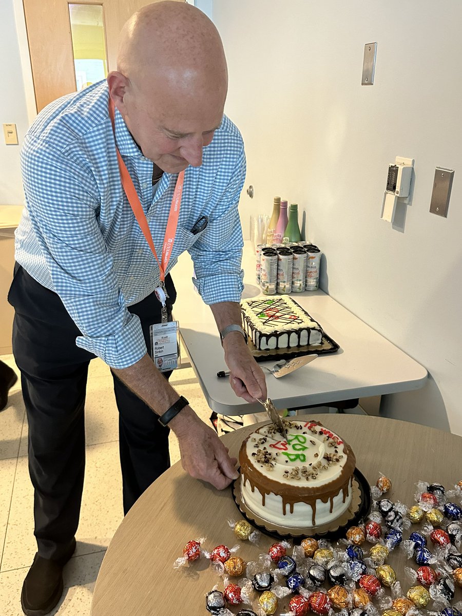 Celebrating one of the best at @uvahealthnews and @UVAPediatrics …@RobSinkin! Congrats on a great career and countless lives (patients and mentees) touched! Last day of service tomorrow and official retirement later this summer!