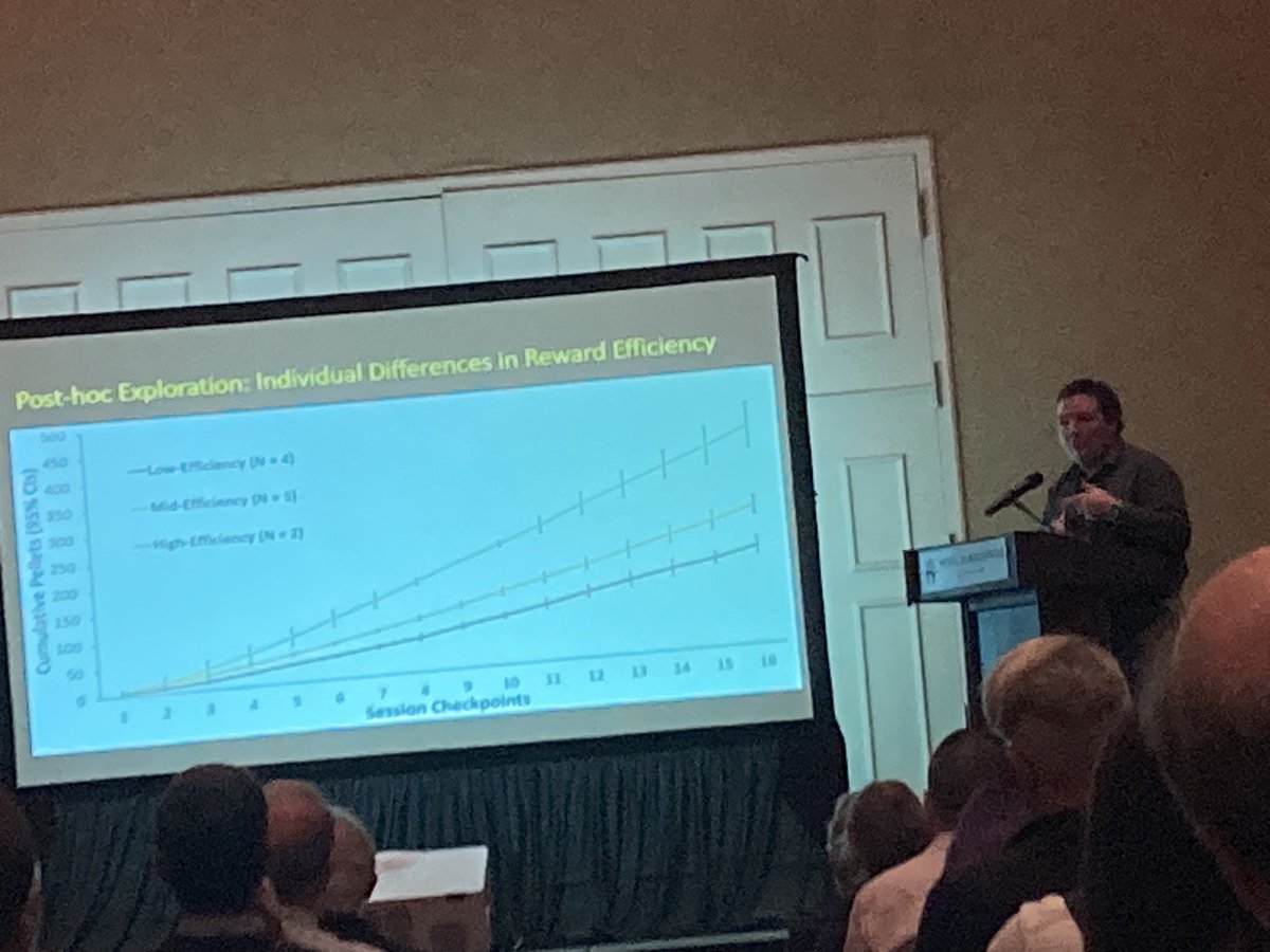 ComparativeCog's tweet photo. While @JosephWMcKeon &amp; team’s research suggests monkeys don't engage in self-direct learning, 🐒 they did note species differences in learning strategies, challenging assumptions about nonhuman primates' ability to choose optimal learning paths. #NonhumanPrimates #CO3_2024 https://t.co/fZdJfP0CQA