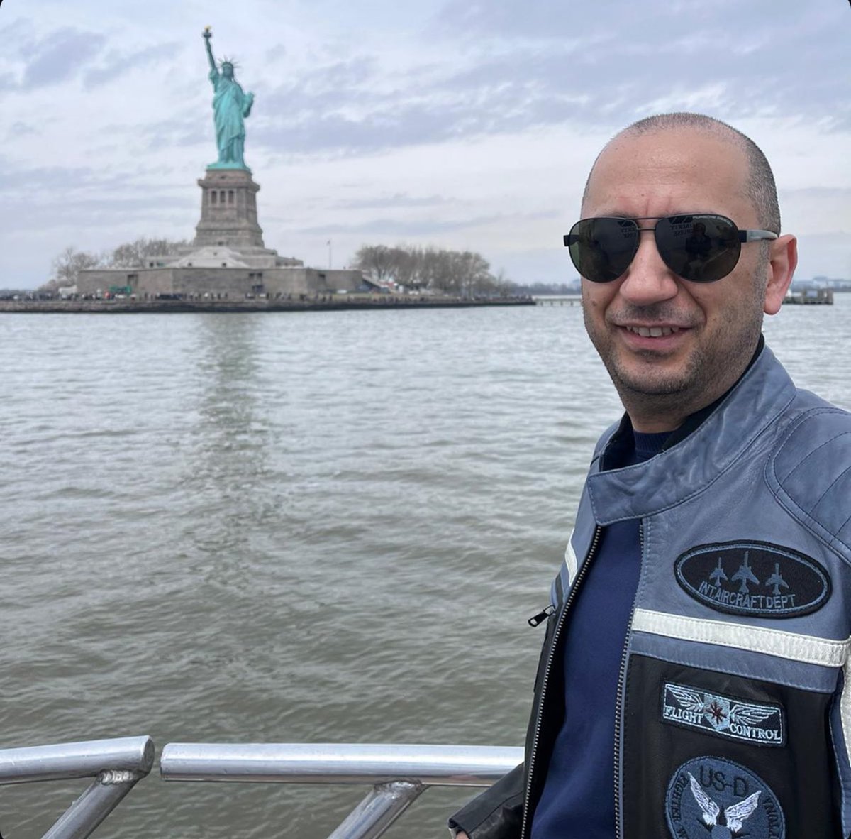 Liberty Island Hatırası 🗽

#LibertIsland #NewYork #Amerika #UnitedStatesofAmerica #VizitNewYork #NewYorkCity #TimesSquare #Nyc #Manhattan #MTHCeylans #HemOkuHemGez #TravelPhoto #TravelBlogger