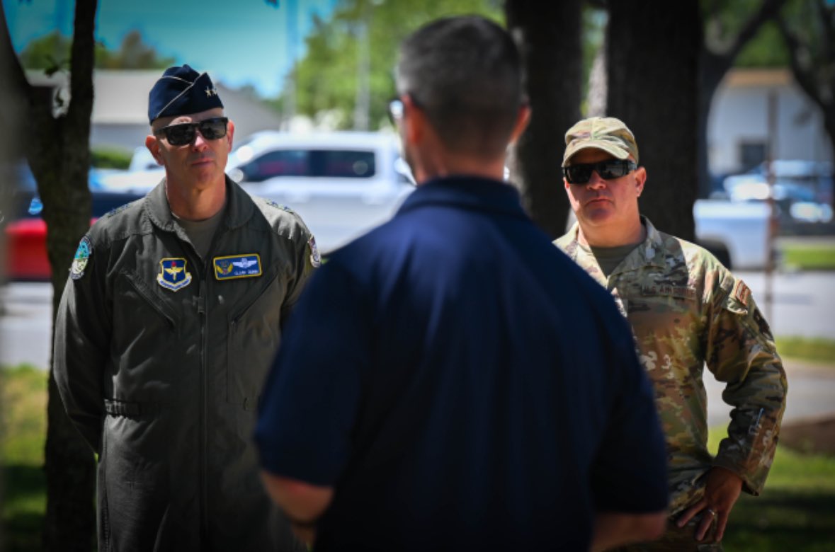 🛫✨ Dive into the strategic discussions and collaboration at Eglin AFB! Last week, the 33rd FW hosted the 19th AF Warhammer Rally. Click to learn more: bit.ly/4aNHu5M #unitedstatesairforce #airforcetestcenter