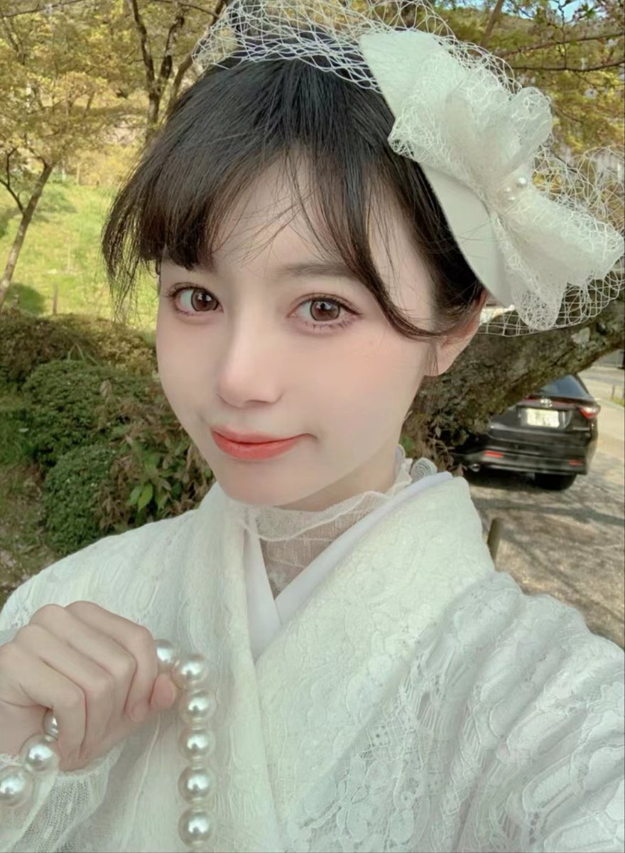 こんにちは、私は鈴木芽衣子と申します。初めてツイッターを使っています。多くのご指導をお願いします。