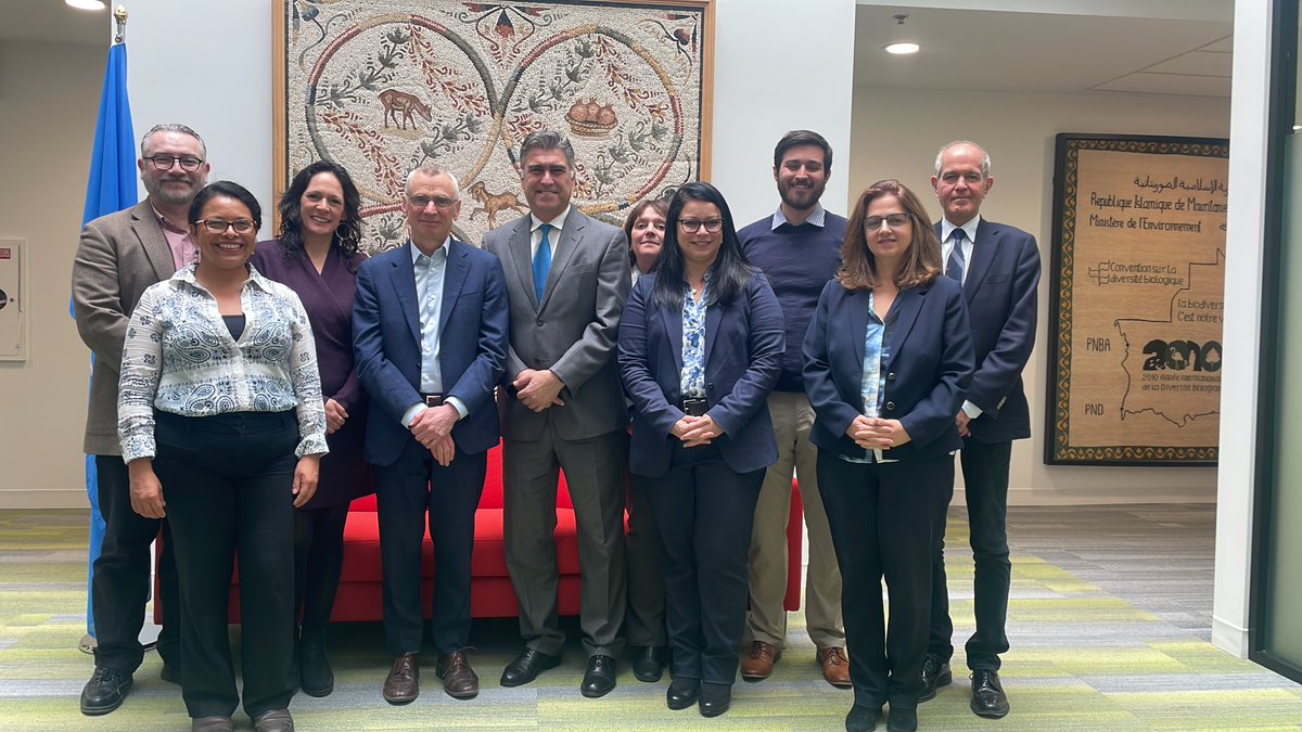 🌎Thank you to our partners at @UNBiodiversity for a productive meeting in the CBD Secretariat offices here in #Montreal, discussing ways to advance North American environmental cooperation alongside the global #BiodiversityPlan.

#3Countries1Environment #ForNature